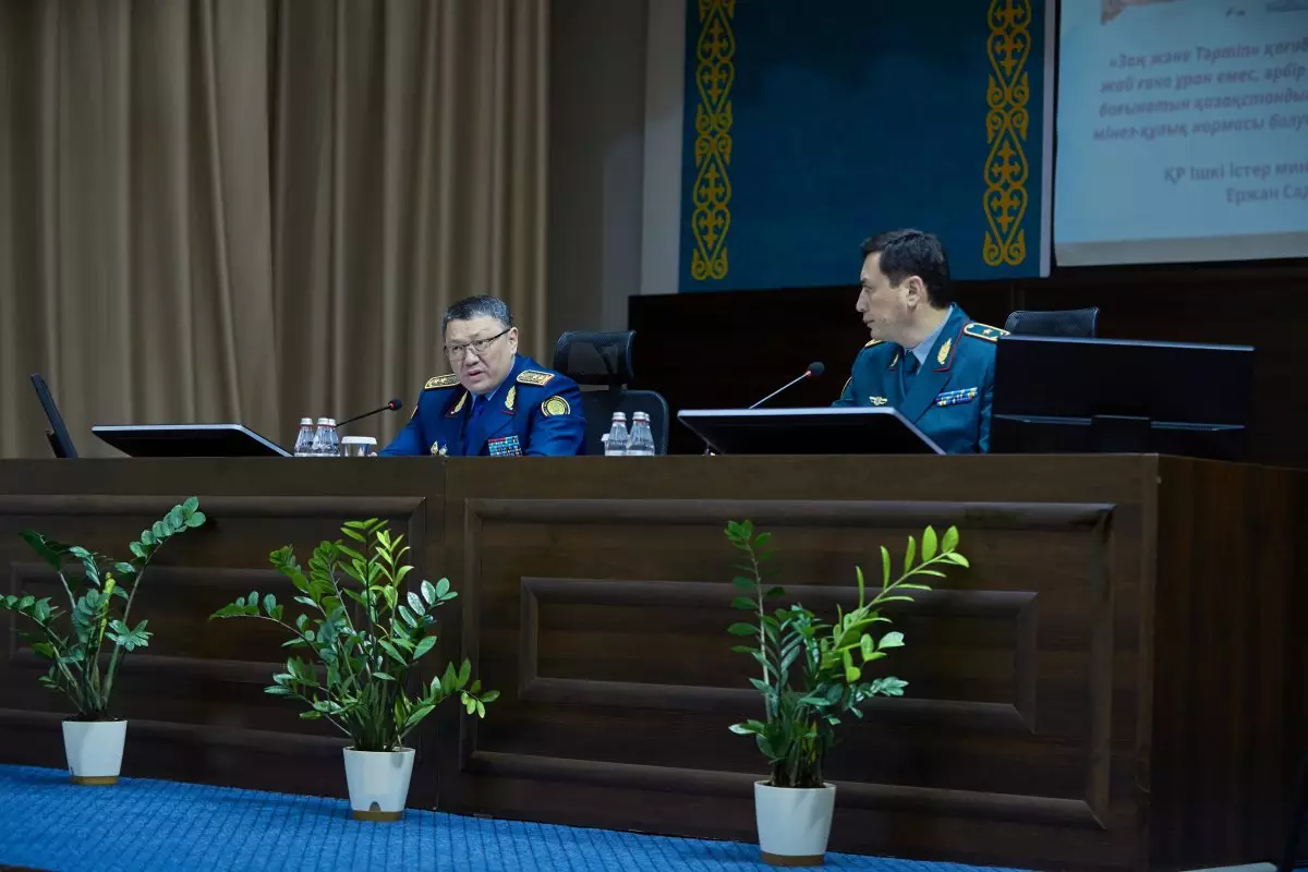 Итоги службы и приоритетные задачи: в Национальной гвардии прошел Военный совет