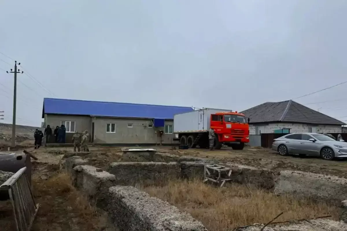 Атырау облысындағы жантүршігерлік қылмыс: полиция ерлі-зайыптының 30 жастағы қызын да іздеп жатыр