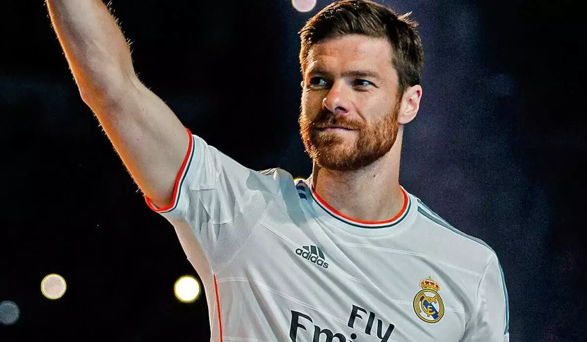 Мадридский «Реал» объявил об уходе главного тренера Хаби Алонсо