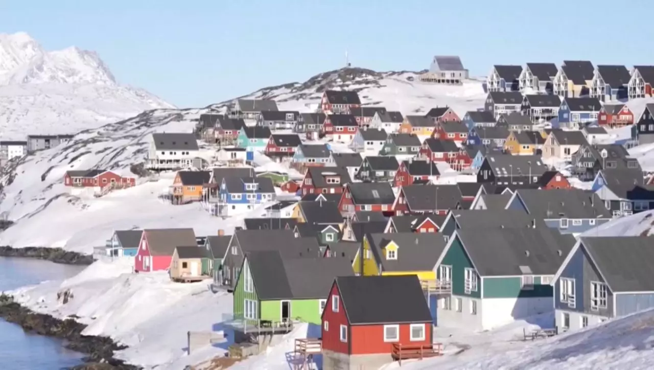 Гренландияны АҚШ-қа қосу туралы заң қаралды