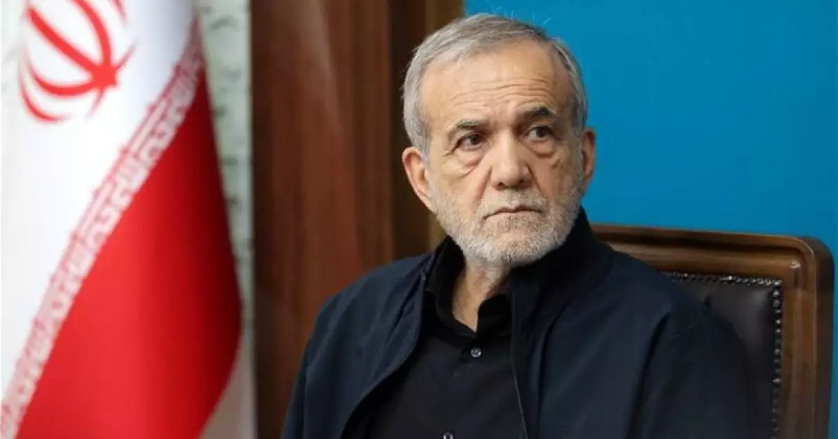  Пезешкиан наразылық білдірушілермен кездесті 