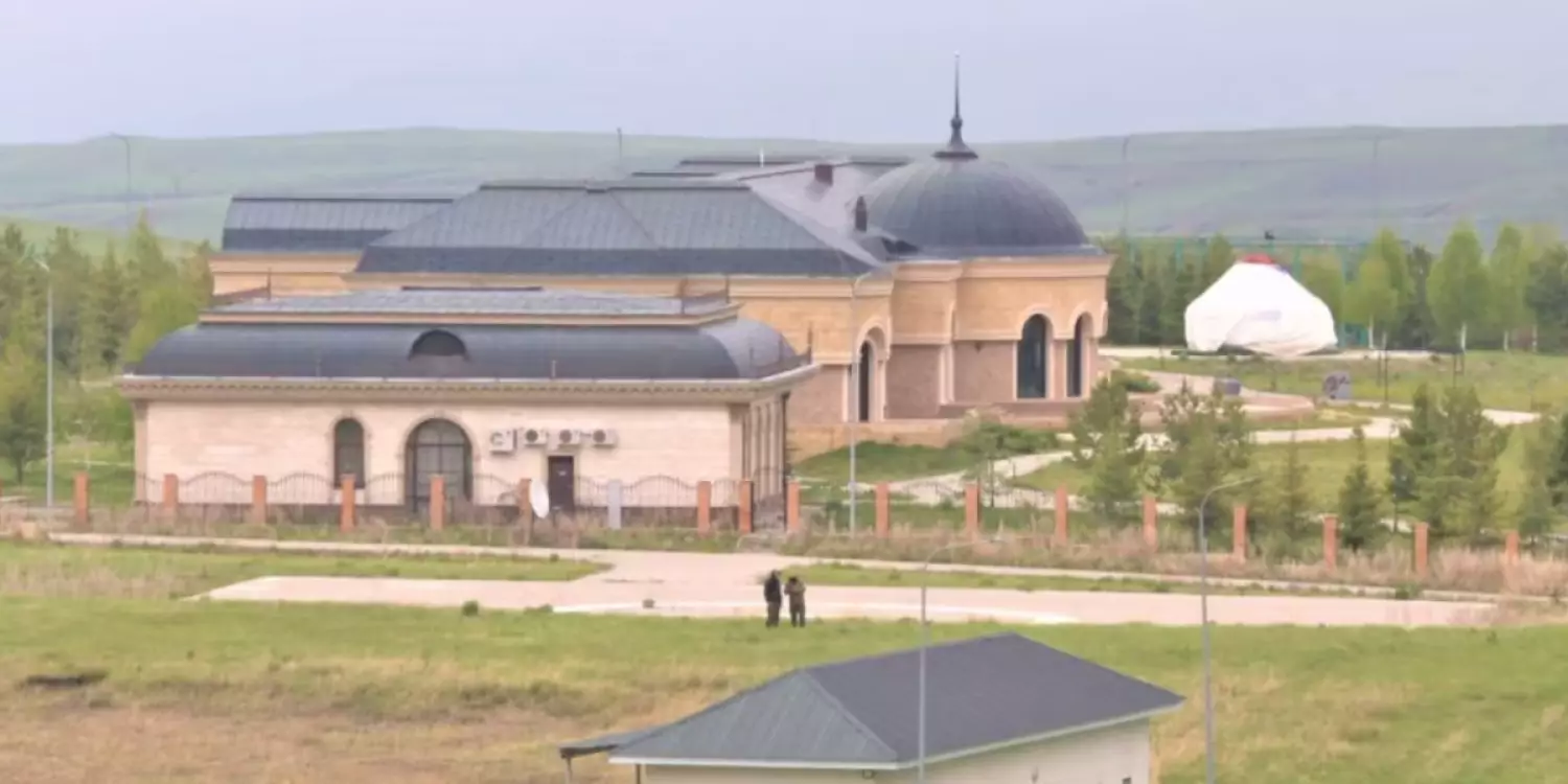 Нұрсұлтан Назарбаевтың Үшқоңырдағы резиденциясы немересіне берілді