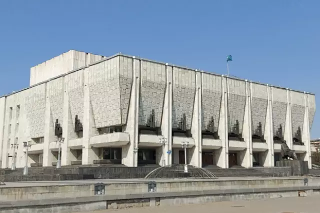 Бүгін Мұхтар Әуезов атындағы Қазақ ұлттық драма театрының құрылғанына 100 жыл толды