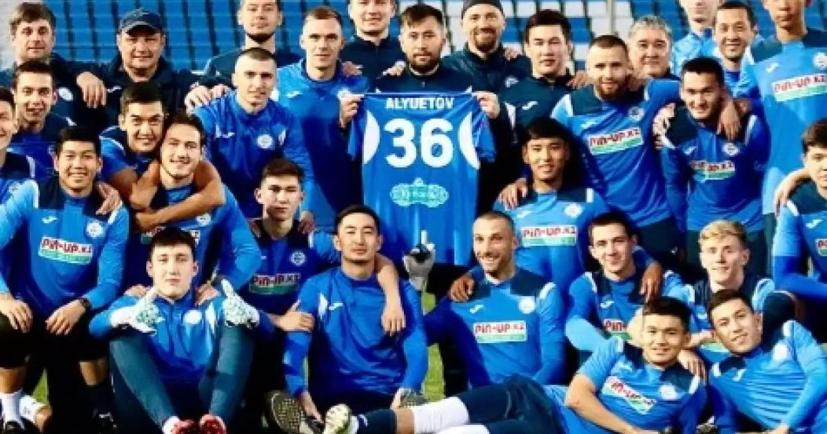  «Ертіс» клубының бас бапкері мен бірқатар футболшысы командадан кетті 