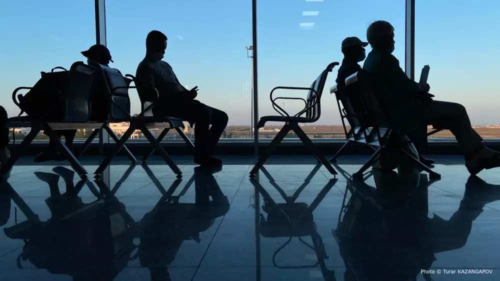 Авиакомпании оштрафовали за жалобы казахстанцев: суммы выглядят символическими