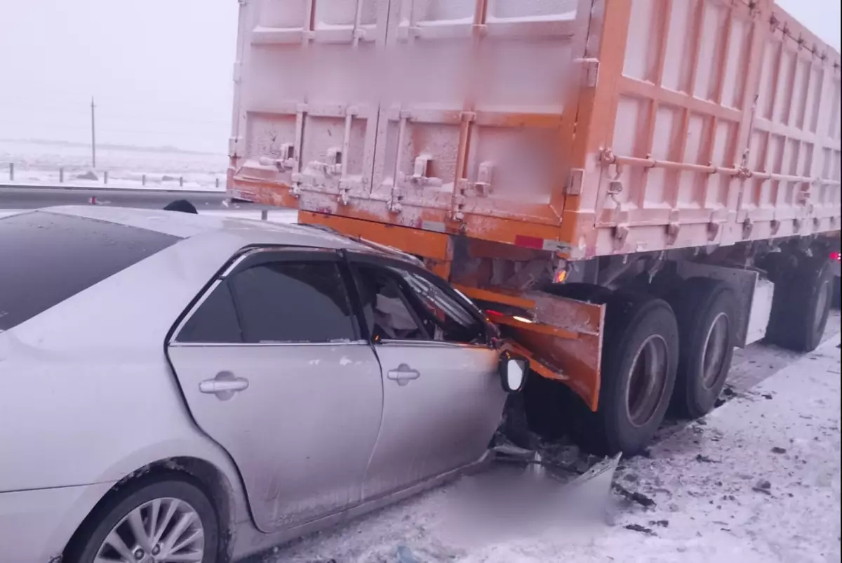 В ДТП на трассе Павлодар – Кызылорда погибли два человека