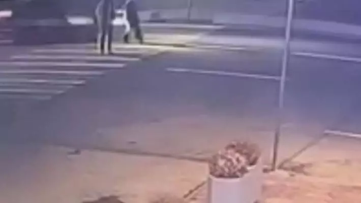 В Джизаке школьница скончалась после наезда авто на пешеходном переходе