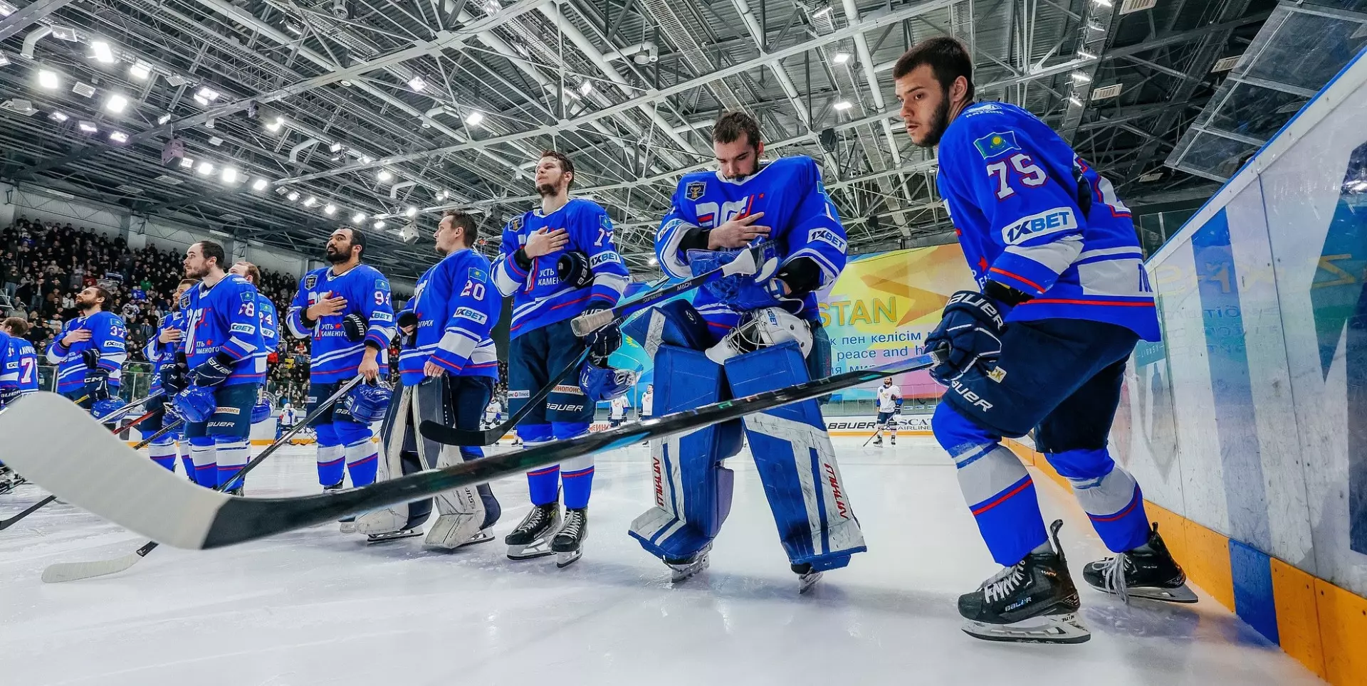 Хоккеисты из Казахстана выступят на Континентальном Кубке