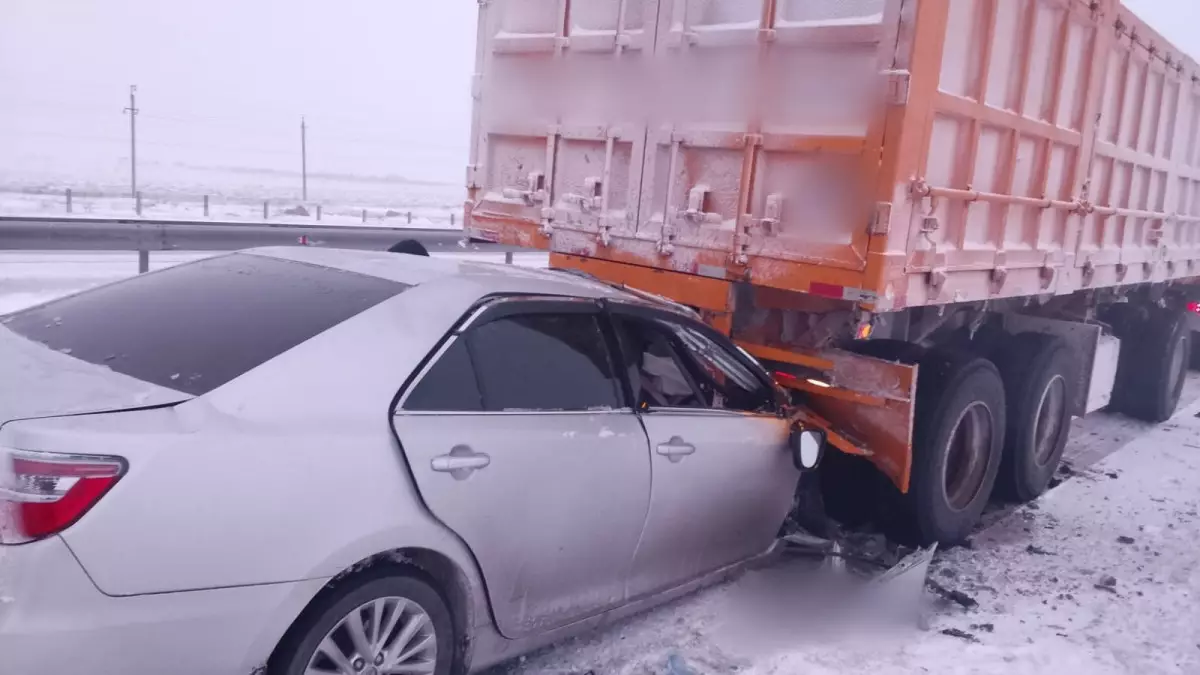 Павлодар облысында жантүршігерлік апат: екі адам қаза тапты