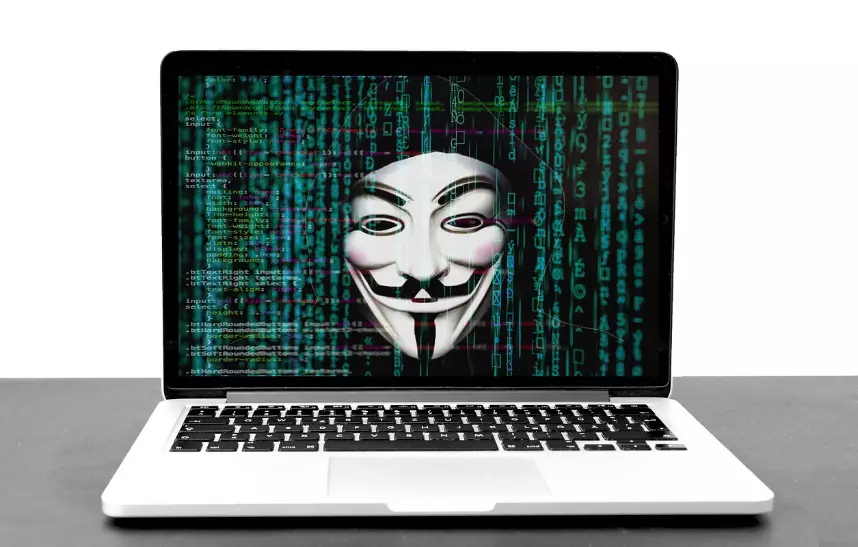 Подростков подозревают в мошенничестве с помощью ИИ в Жетысу