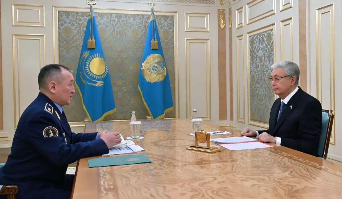 Президент қорғаныс министріне армияның жауынгерлік әзірлік деңгейін арттыруды тапсырды
