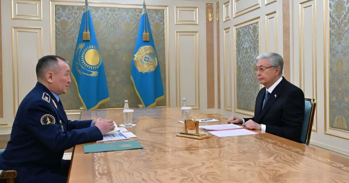   Президент Қорғаныс министріне армияның жауынгерлік әзірлік деңгейін арттыруды тапсырды   