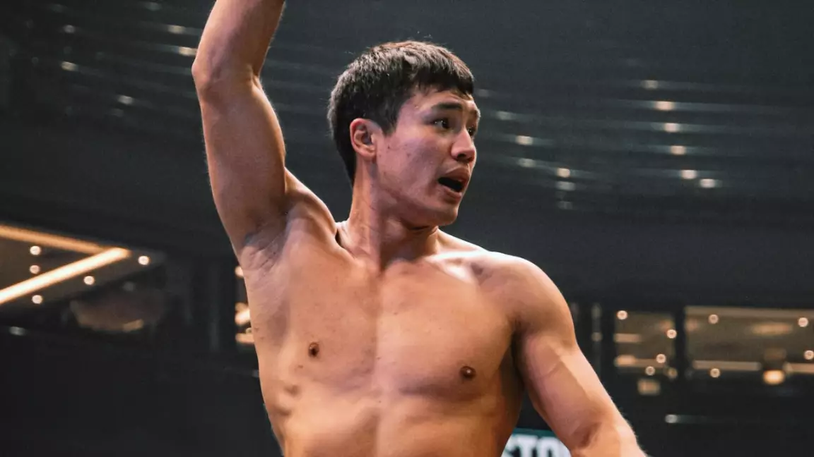 Еркебұлан Тоқтар тағы өзбекстандық спортшымен кездеседі