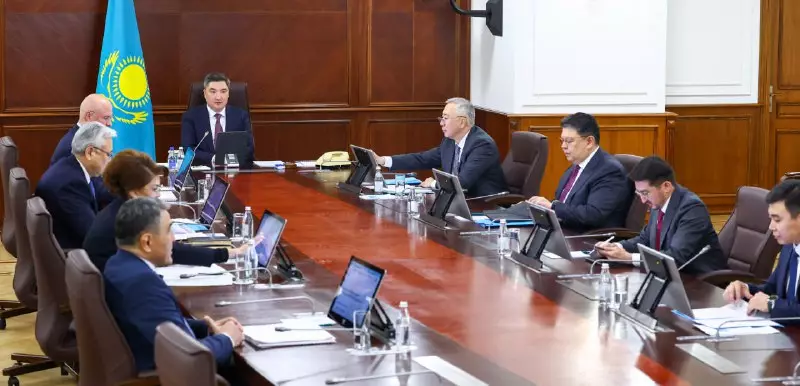 Казахстан назвал дату ввода в эксплуатацию газопровода Шардара в Туркестане.