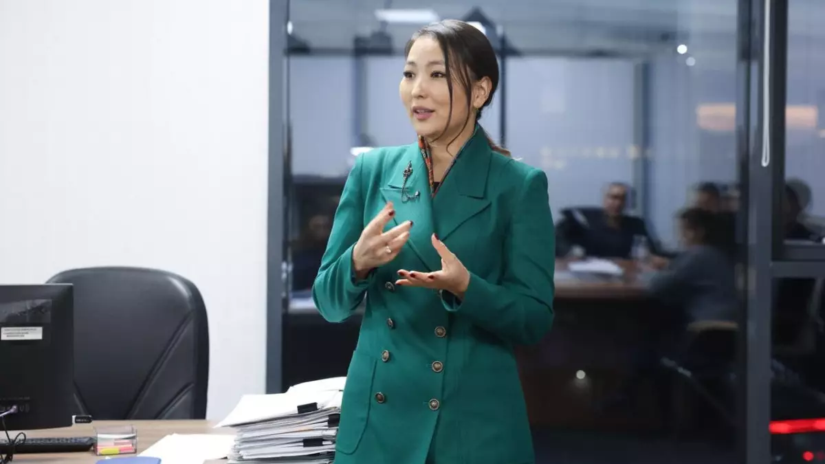 Жастар үшін билік өкілдерінің күрделі тақырыптарды бірлесе талқылауы маңызды – Гүлісхан Нахбаева