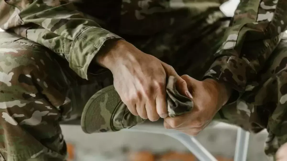 Алматыда жаттығу кезінде сарбаз өз аяғына оқ атып жіберген