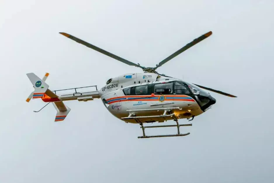 Санавиация МЧС спасла жизнь пациентке с травмой позвоночника в Павлодарской области