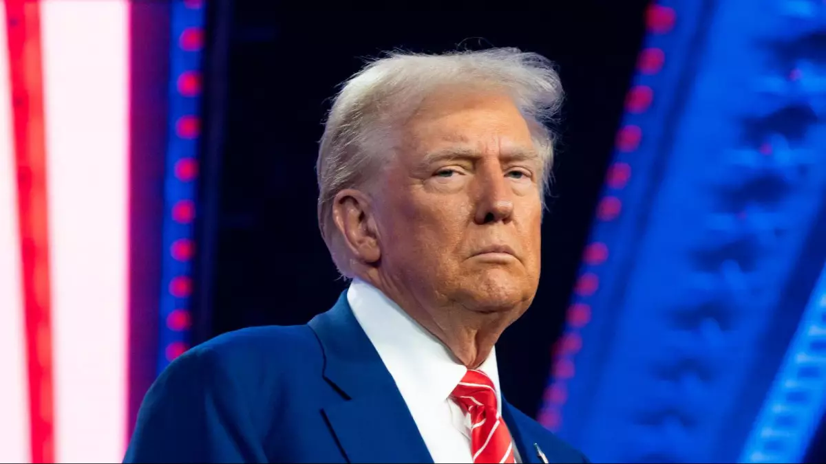 "Көмек келе жатыр": Трамп Ирандағы наразылықты жалғастыруға шақырды