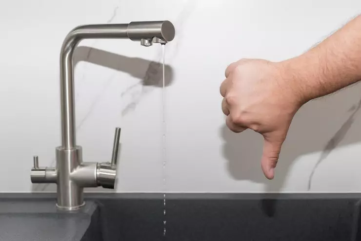 Село осталось без воды: недобросовестный подрядчик бросил жителей напризволяще в Казахстане