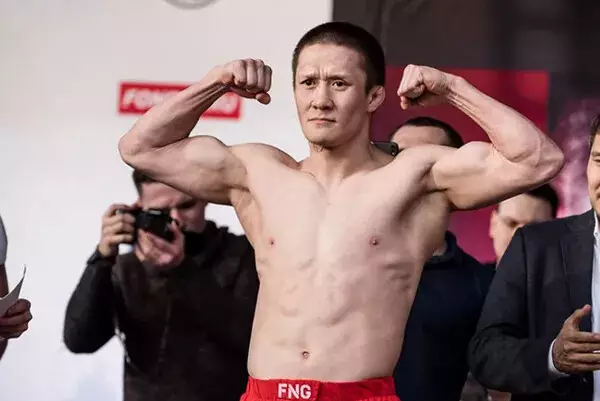 Казахстанский боец вошёл вошёл в элиту европейского UFC