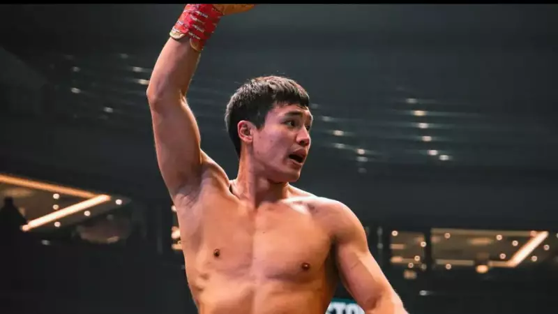 Еркебұлан Тоқтар чемпионмен жекпе-жекте нокдаунға түсті