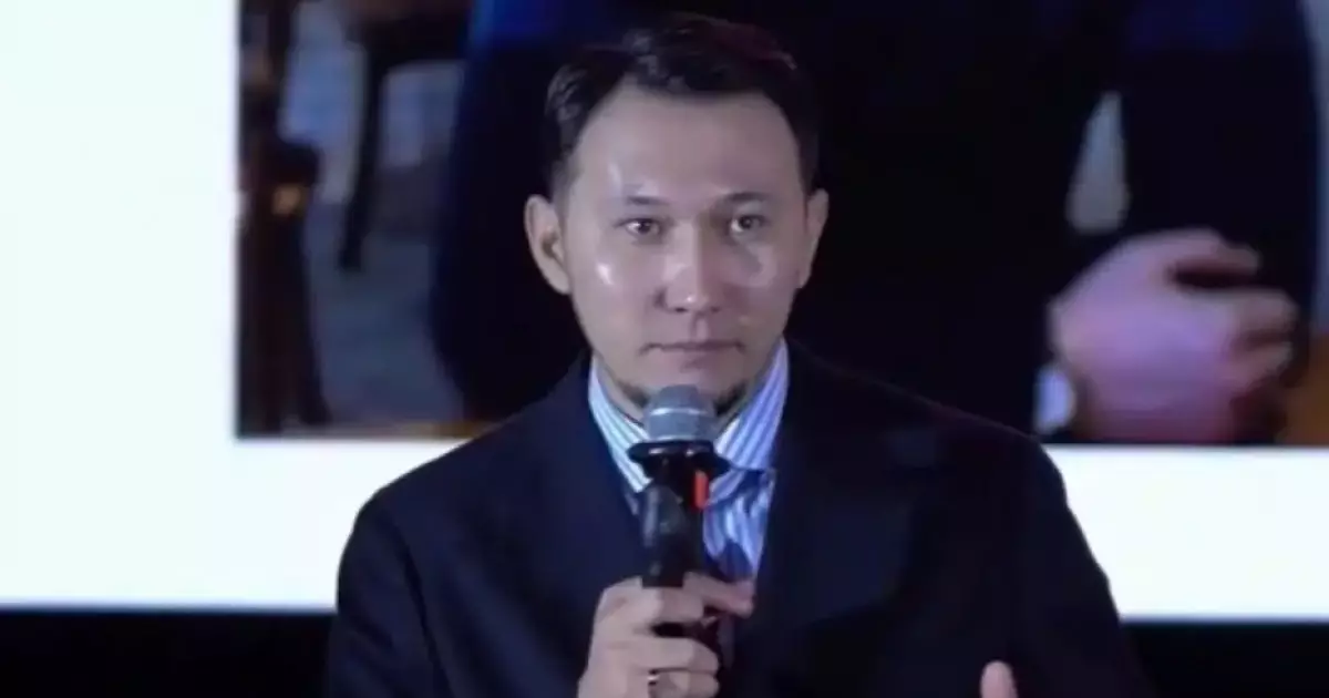  “Қажылыққа жолдама”: Ерекше баласы бар ананы кемсіткен коуч кешірім сұрады 