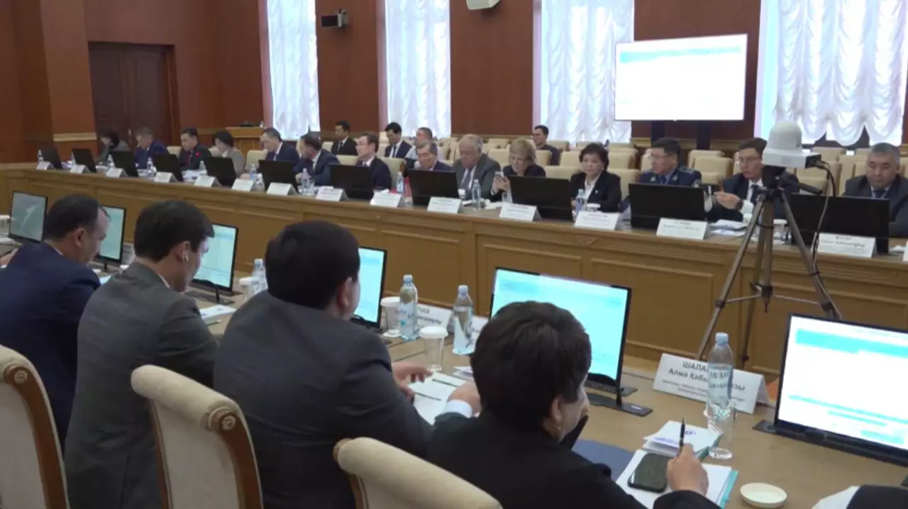 Қарағанды облысында әлеуметтік сала мәселелері талқыланды