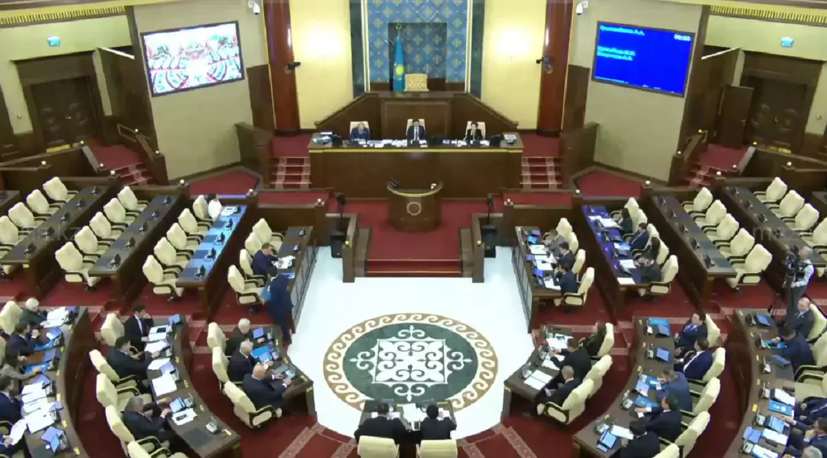 Мәжіліс ЕЭАО-да экспорттық тауарлардың шығарылуына бақылауды күшейтеді