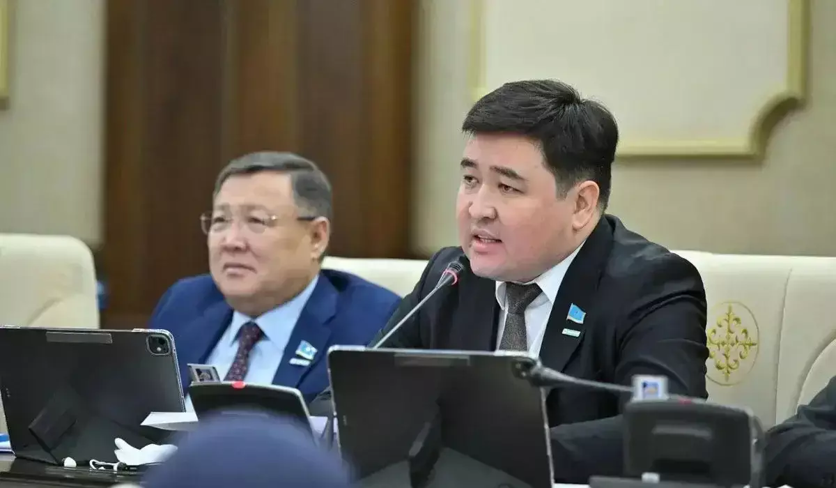 Депутат жол ережесін бірнеше рет бұзған жүргізушілерді емтиханды қайта тапсыруға міндеттеуді ұсынды