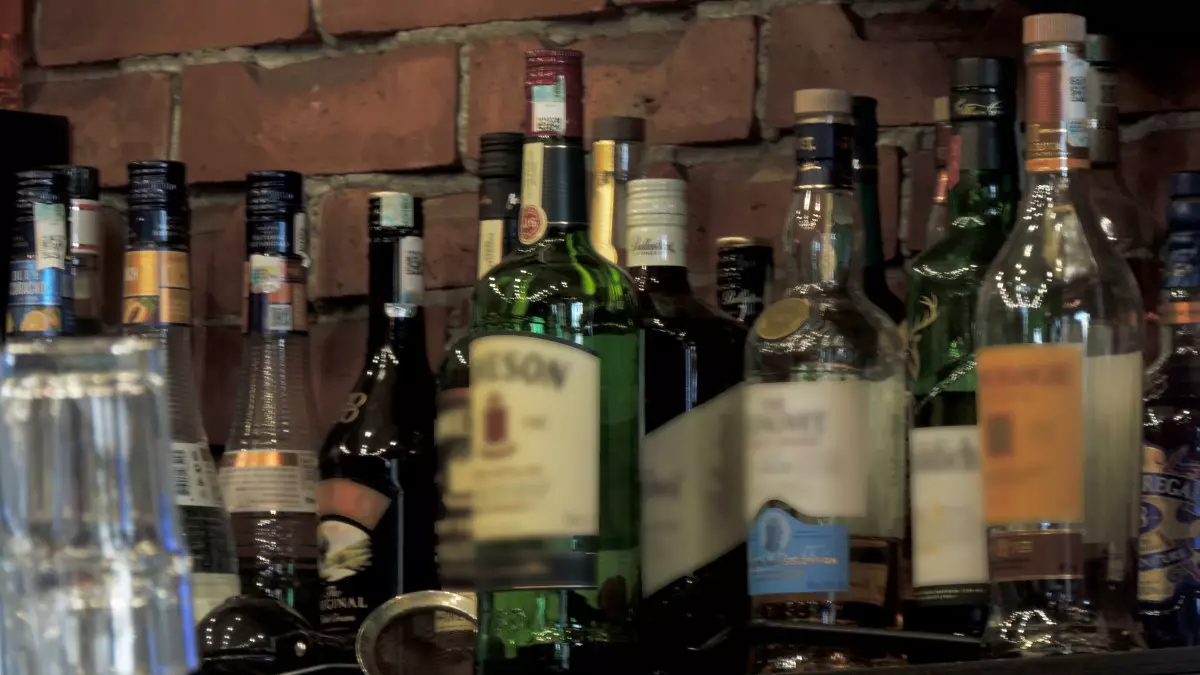 Депутаттар алкоголь сатуға тағы шектеу енгізуді ұсынды