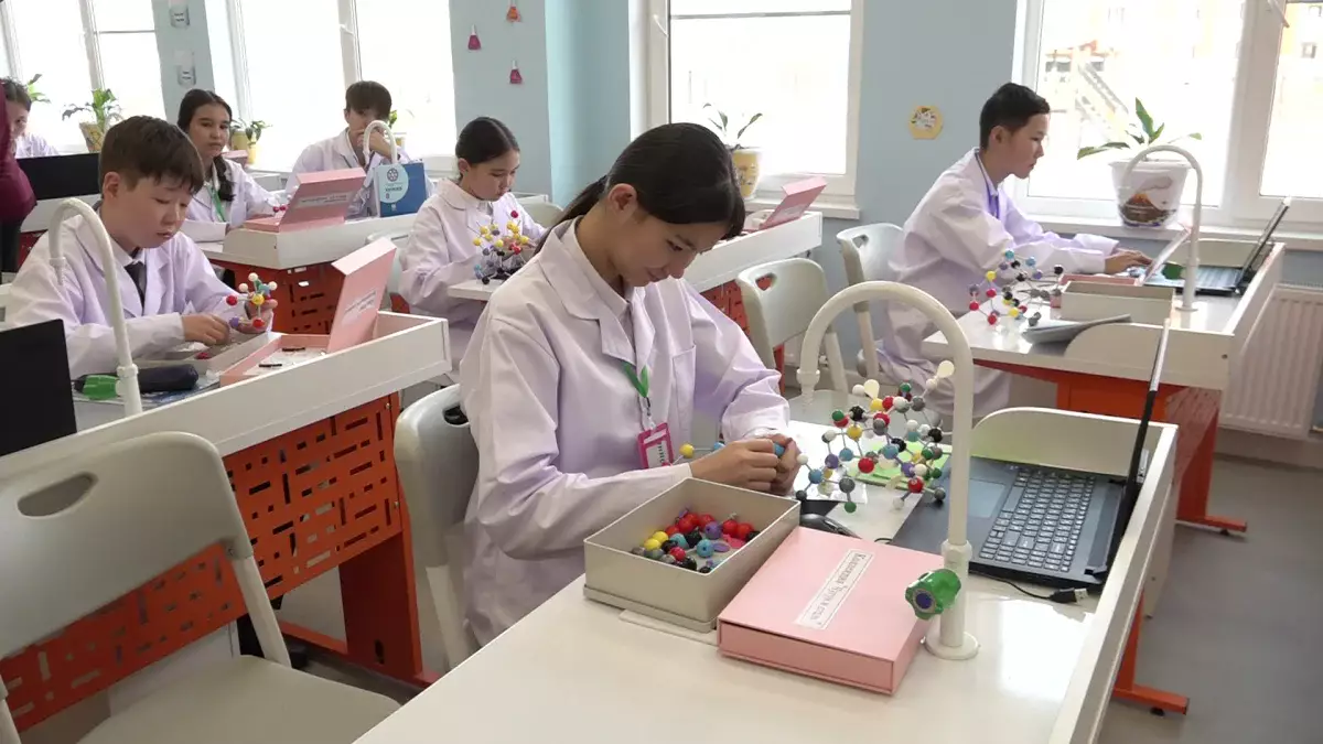 Былтыр Қазақстанда 162 мектеп салынды