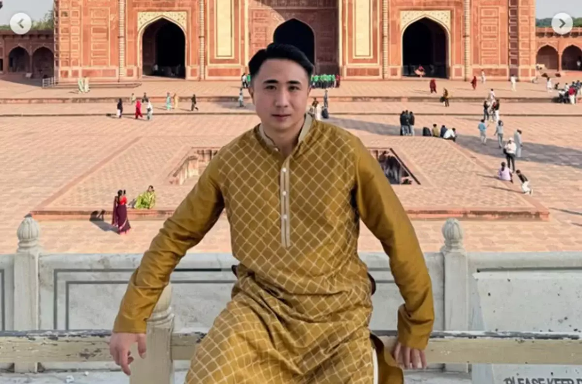 Блогер Кайсар Камза объявлен в международный розыск