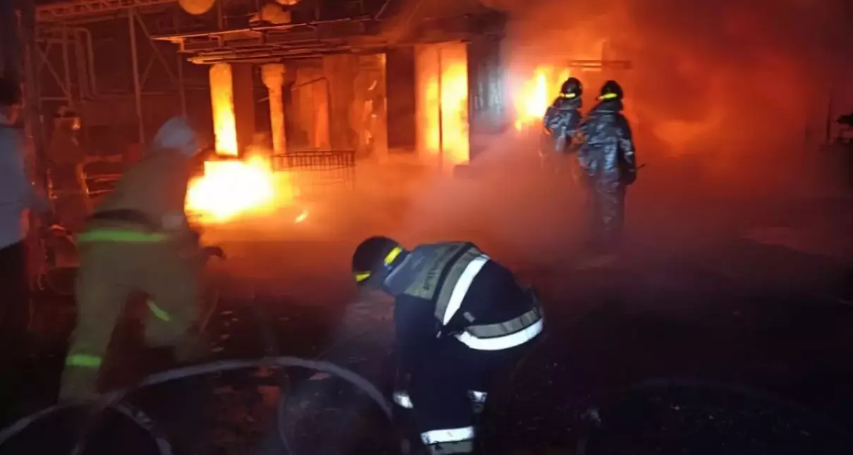 Арыста мұнай базасының аумағы отқа орнады