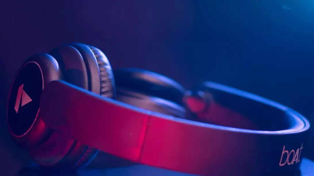 Ғалымдар Альцгеймерді дыбыспен емдеу әдісін зерттеп жатыр