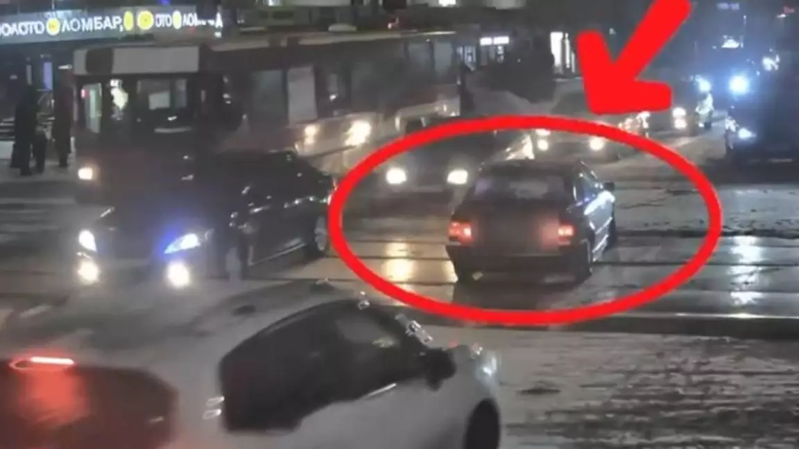 ШҚО-да көлік ұрлаған адам бейнебақылау камераларына түсіп қалды