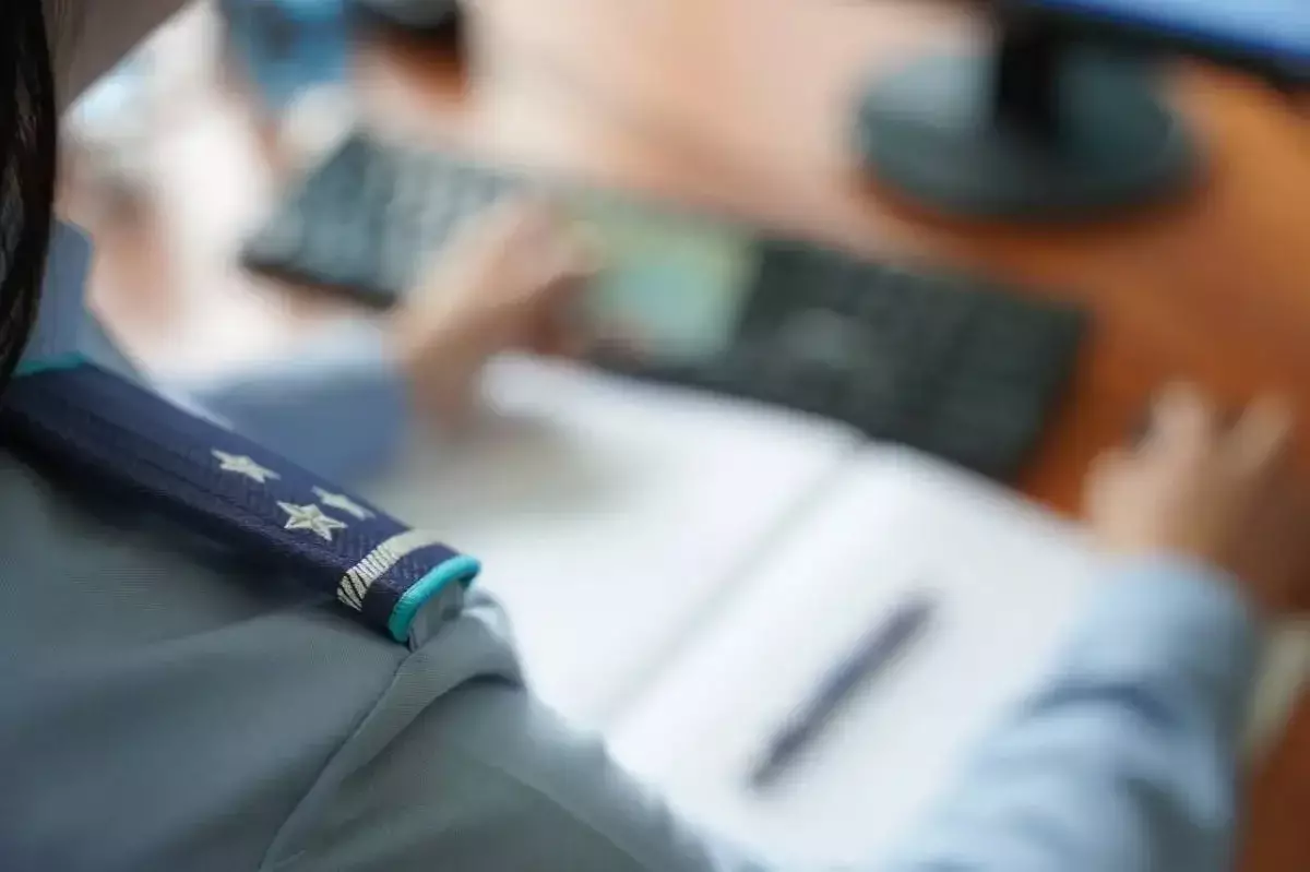 Закон и порядок: в ВКО 11 человек выдворили за двойное гражданство