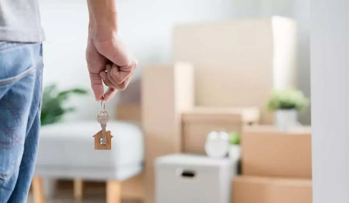 «Сдается срочно и дешево»: как не попасться на мошенников при аренде жилья