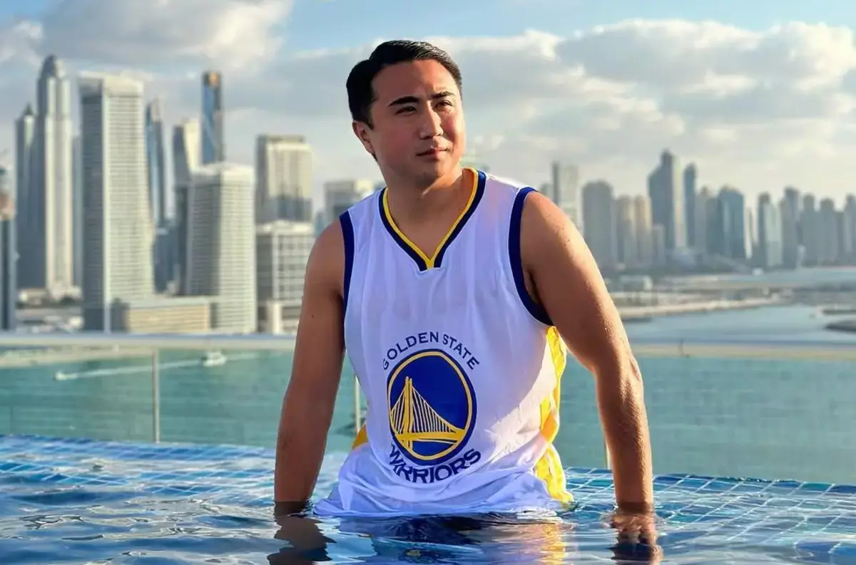 АФМ объявил казахстанского блогера в международный розыск: что сделал Кайсар Камза и почему его ищут - новости на Lada.kz 14.01.2026