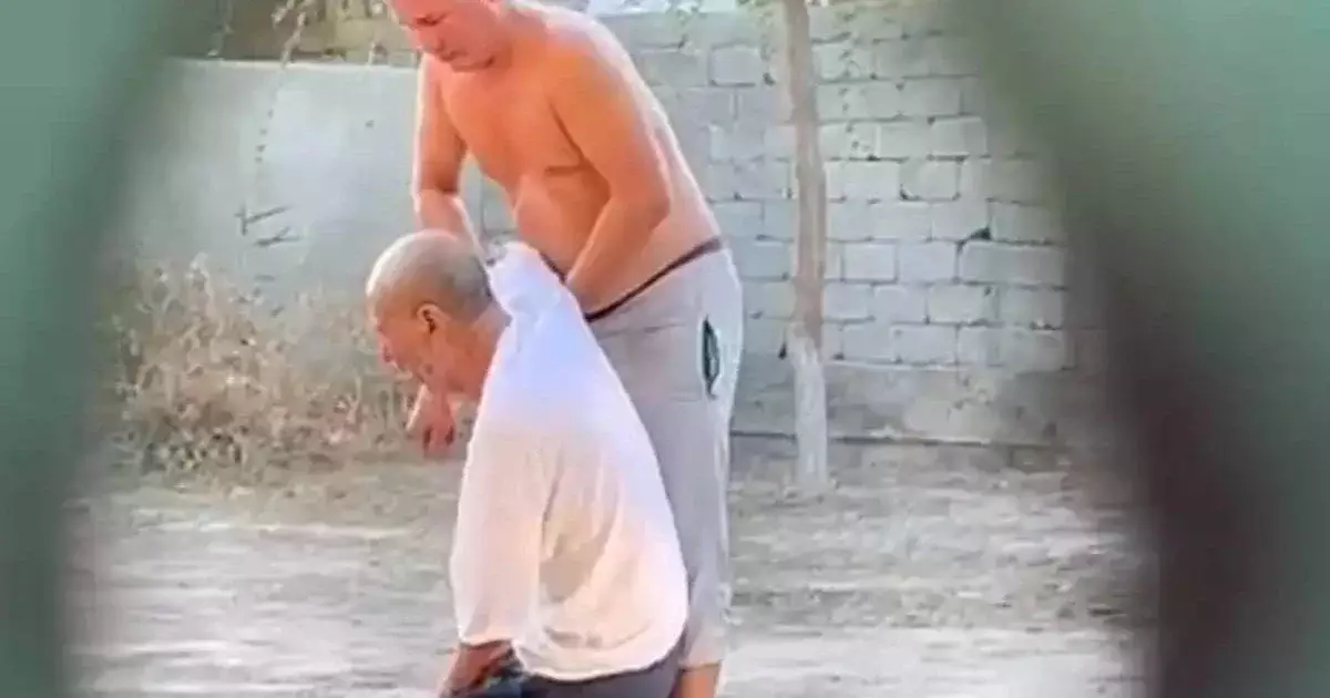 Полностью признал свою вину: мужчине, избившему до смерти отца, может грозить шесть лет тюрьмы