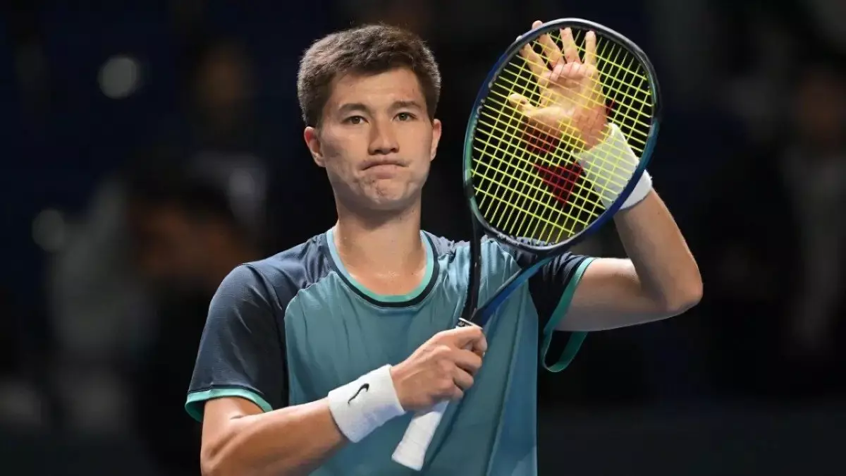 Казахстанский теннисист уступил в драматичном матче на турнире в Таиланде