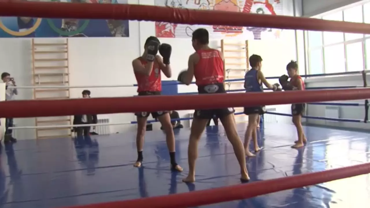 Зарплату тренерам спортивных школ увеличат в Казахстане