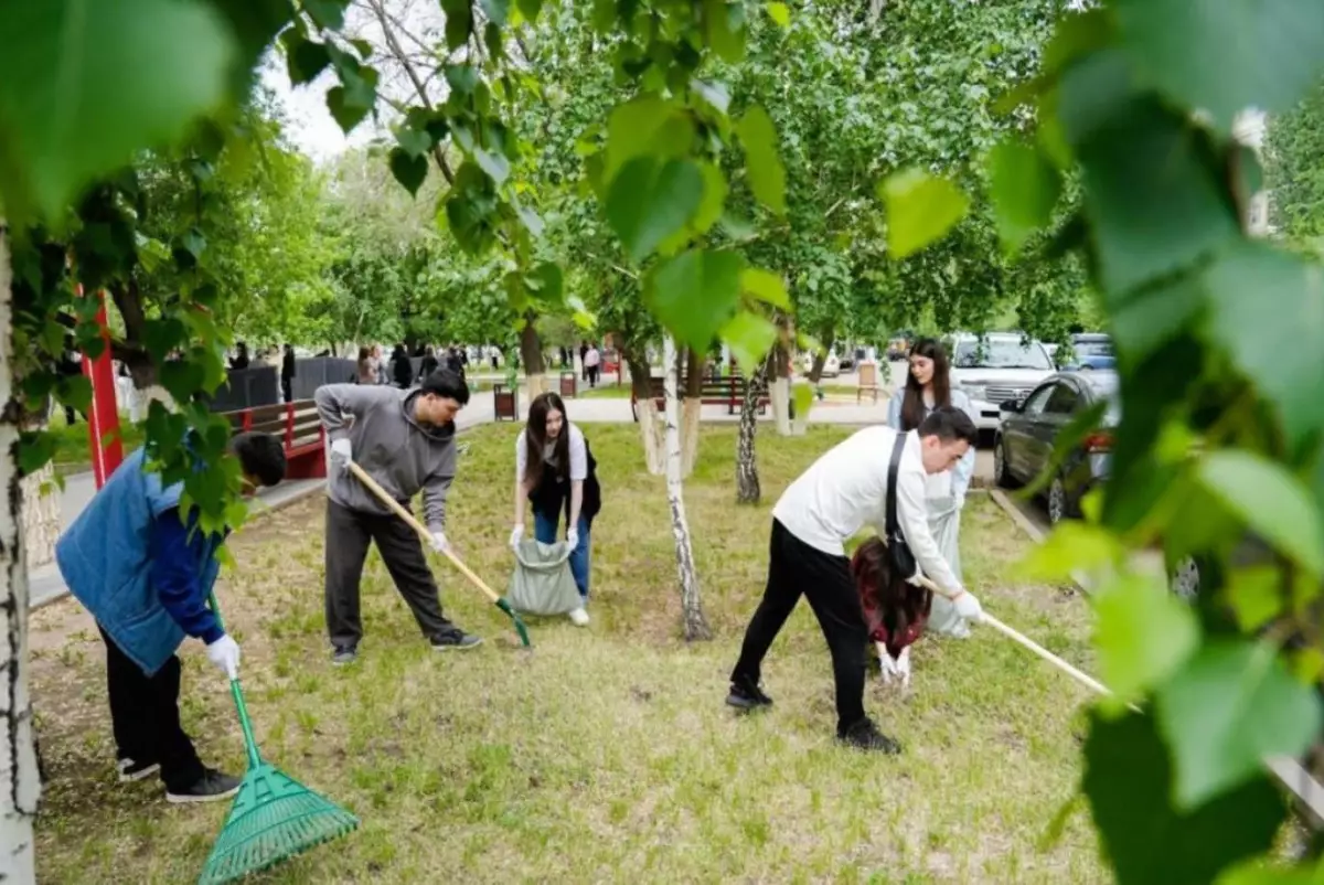 Число волонтеров в Казахстане превысило 300 тысяч человек
