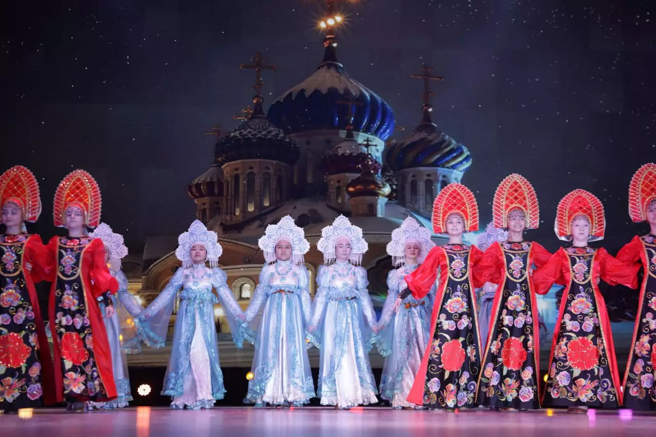 Рождественский фестиваль в честь русских художников прошел в Казахстане.