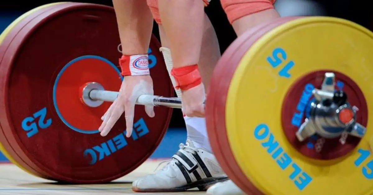   Бұрынғы ауыр атлет жаттықтырушы атанды   