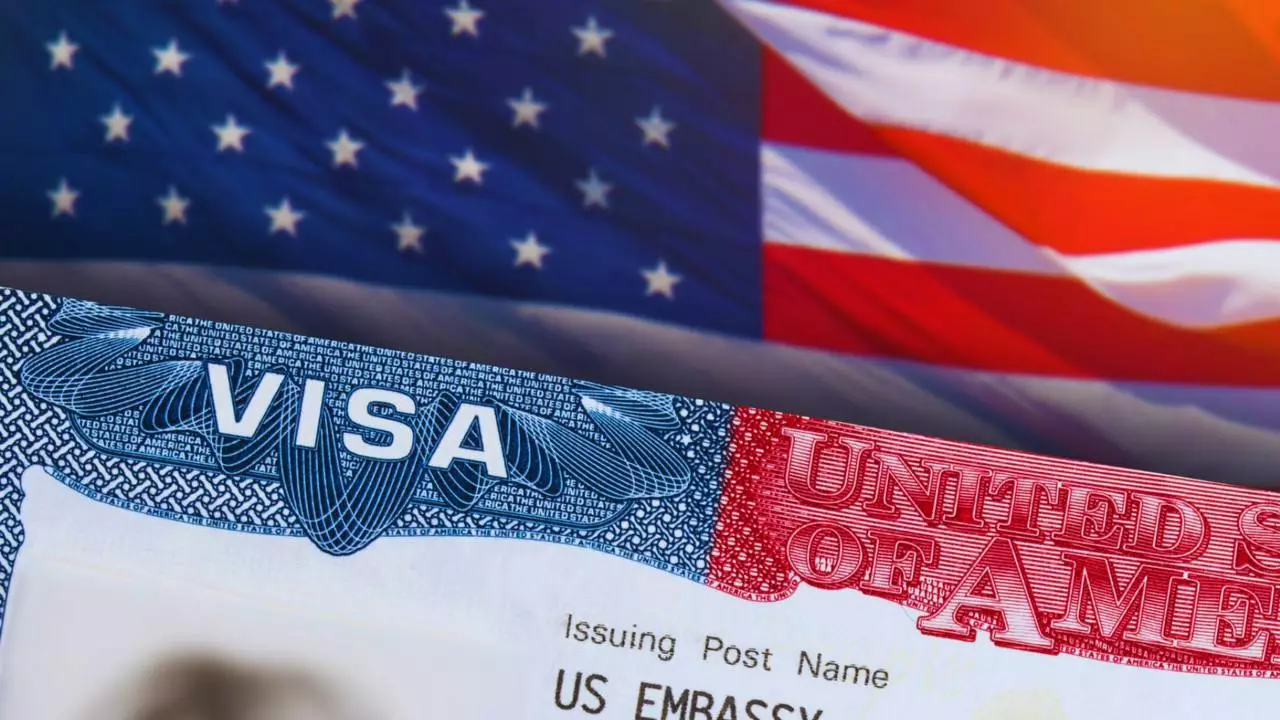 АҚШ Ресеймен бірге 75 елге есігін жапты: Виза беру уақытша тоқтатылады