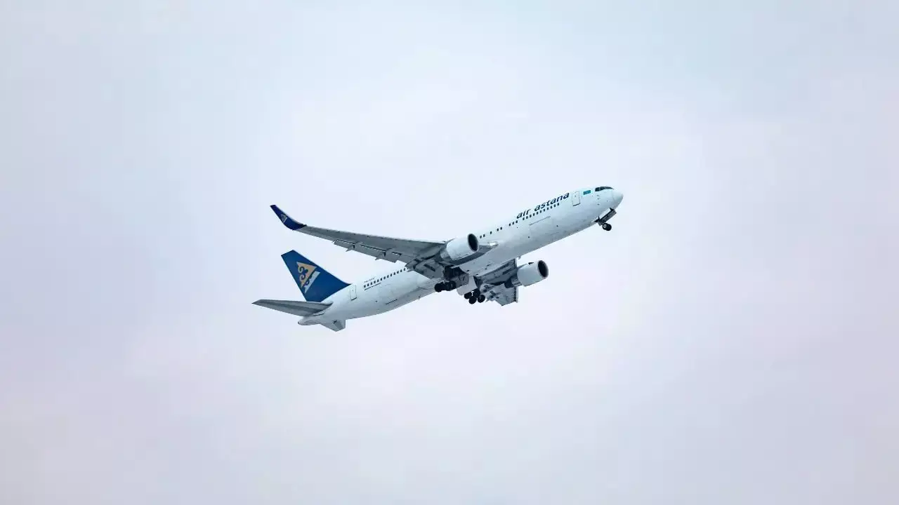 Иран әуе кеңістігі жабылды: Air Astana жолаушыларға маңызды ескерту жасады