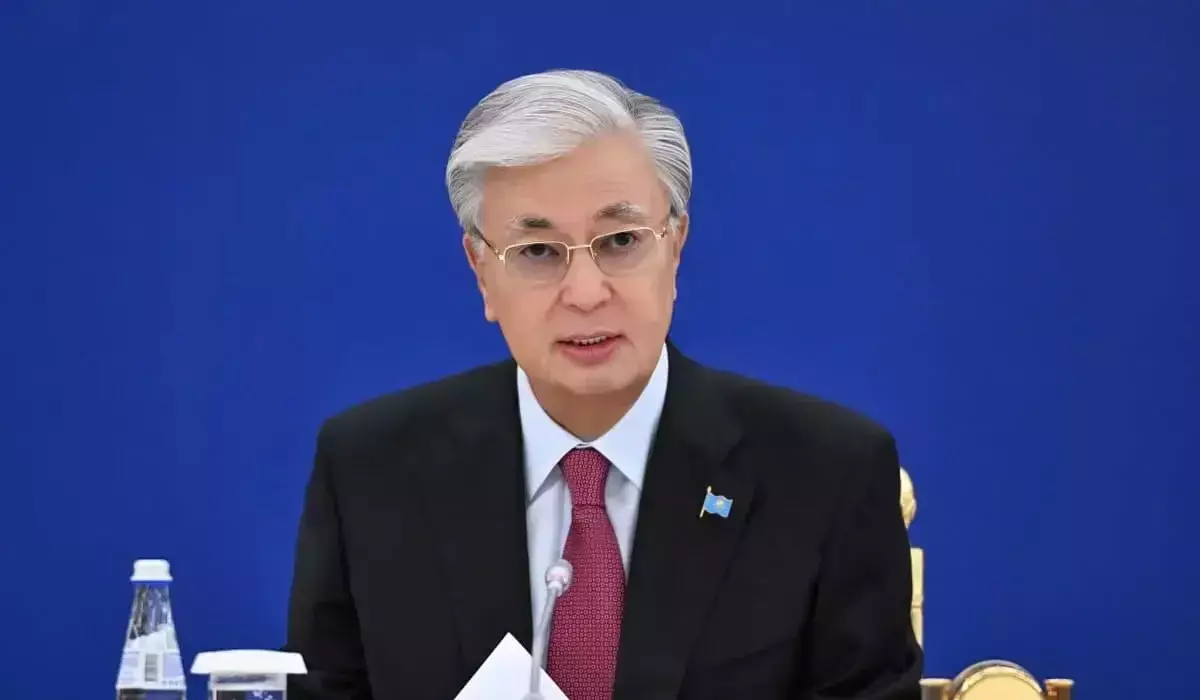 Мәулен Әшімбаев Президент реформаларының мән-жайын түсіндірді: елге неліктен біртұтас әрі ықпалды Парламент қажет?