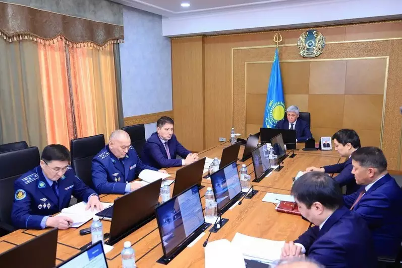 В Карагандинской области меняют подход к профилактике детских суицидов