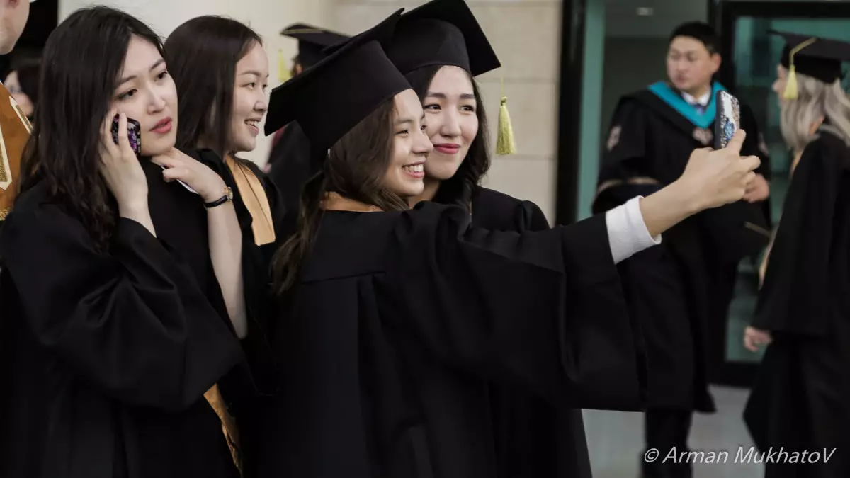 Қазақстандық дипломдар енді шетелде жарамды
