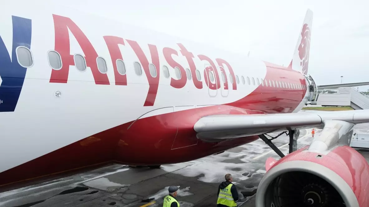 Атырауда FlyArystan ұшағы рулеж жолынан шығып кетті